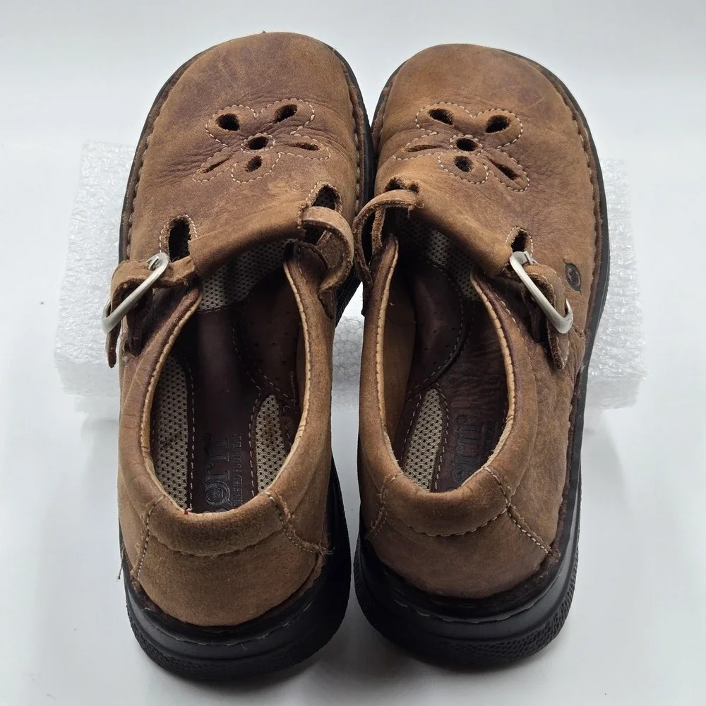 Born Mary Jane Shoes Girls Size 13 Brown Leather Floral Cutout Flats BC14256 F6